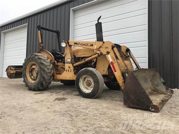 Ford 445A Pyöräkuormaajat