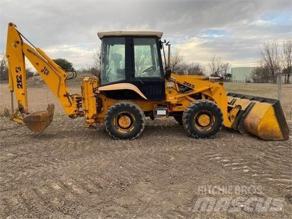 JCB 212S Kaivurikuormaajat