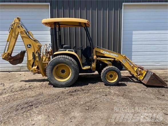 John Deere 110 Kaivurikuormaajat