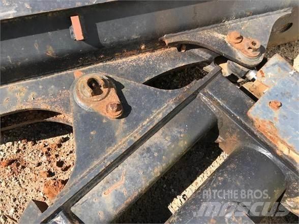 Kubota  Puskulevyt