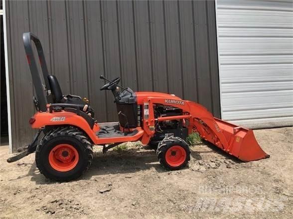 Kubota BX2350D Traktorit