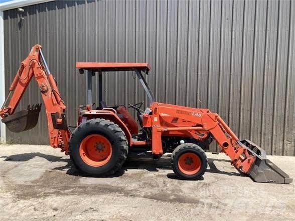 Kubota L48 Kaivurikuormaajat