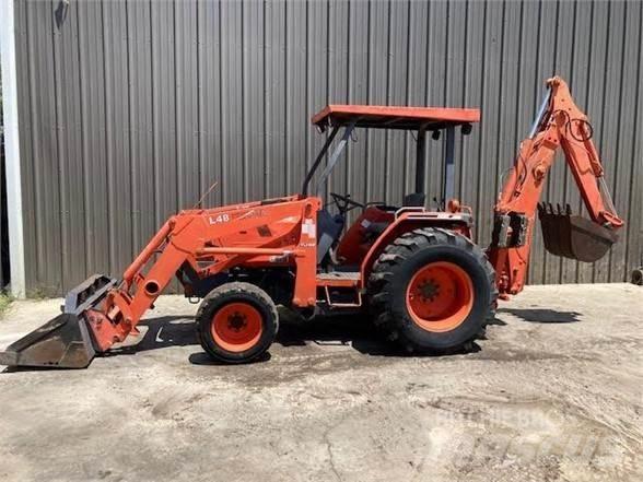Kubota L48 Kaivurikuormaajat