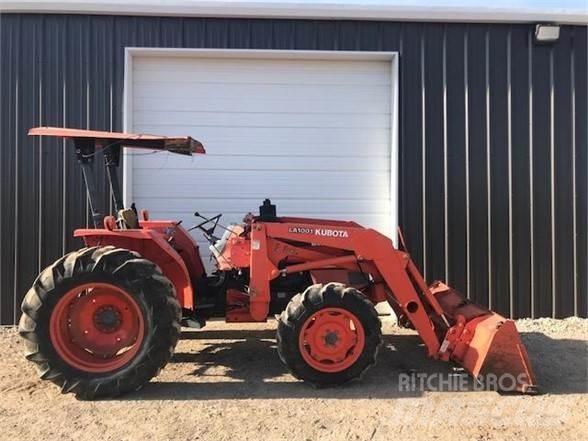Kubota M4700 Traktorit