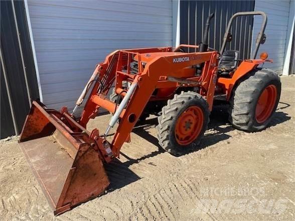Kubota M4700 Traktorit