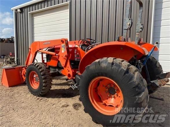 Kubota M8540D Traktorit