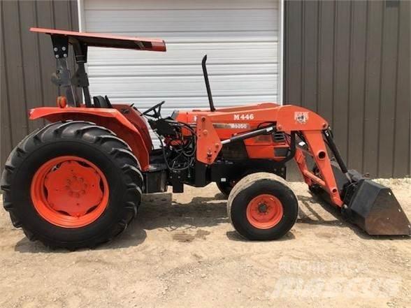 Kubota M9000 Traktorit
