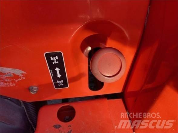 Kubota MX5000 Traktorit