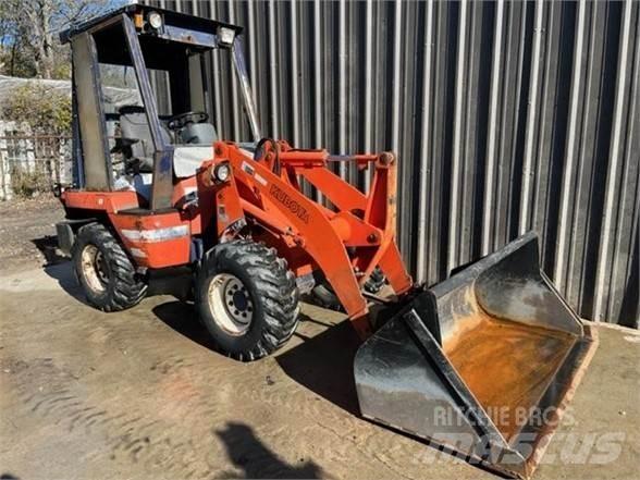 Kubota R420 Pyöräkuormaajat