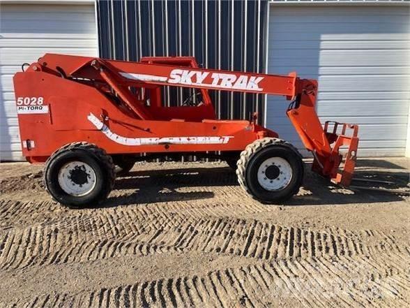 SkyTrak 5028 Kurottajat
