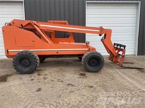 SkyTrak 5028 Kurottajat