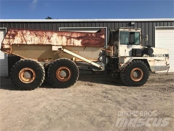 Terex TA27 Dumpperit