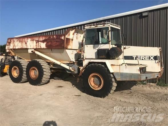 Terex TA27 Dumpperit