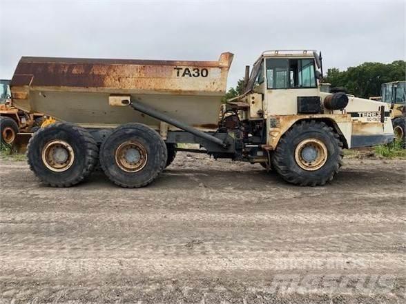 Terex TA30 Dumpperit