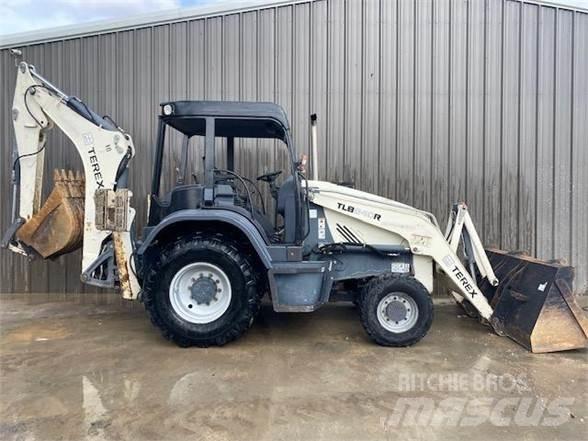Terex TLB840R Kaivurikuormaajat