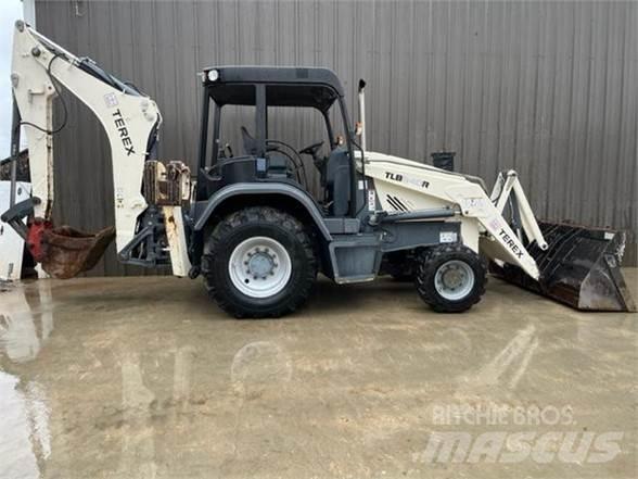 Terex TLB840R Kaivurikuormaajat