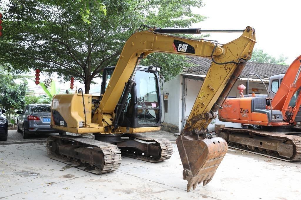 CAT 307 D Telakaivukoneet