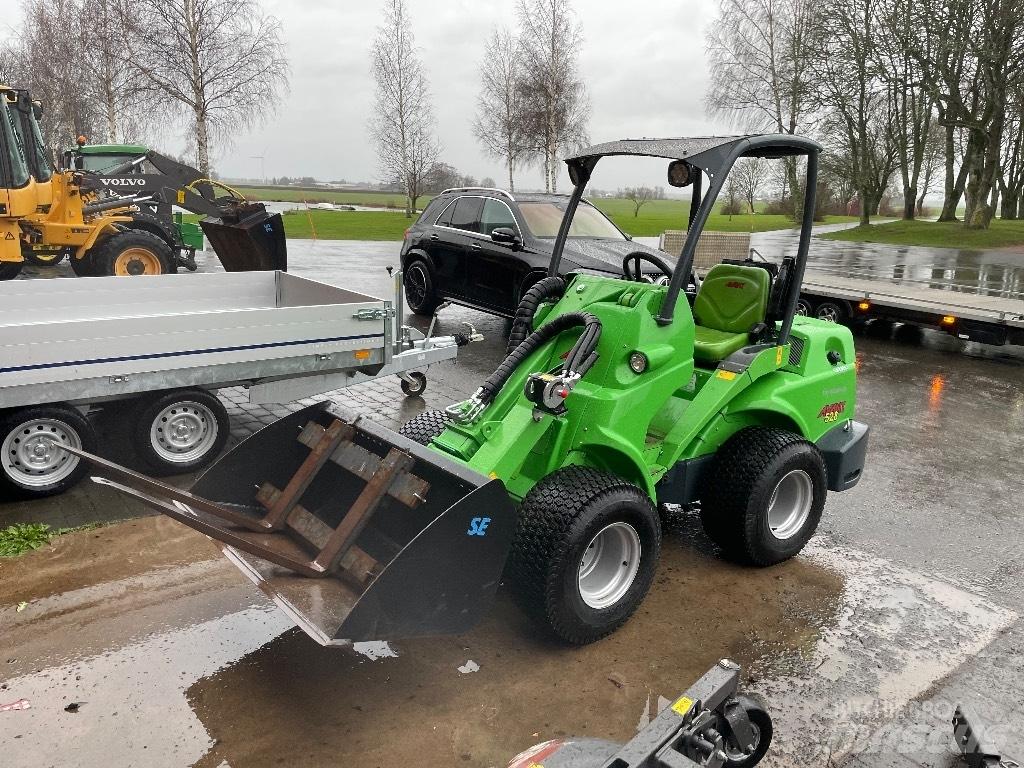 Avant 528 Yleiskuormaajat