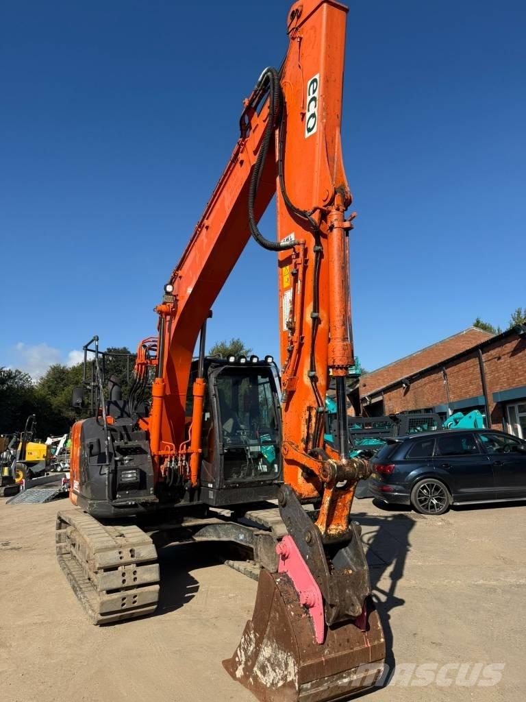 Hitachi ZX 130-6 Telakaivukoneet