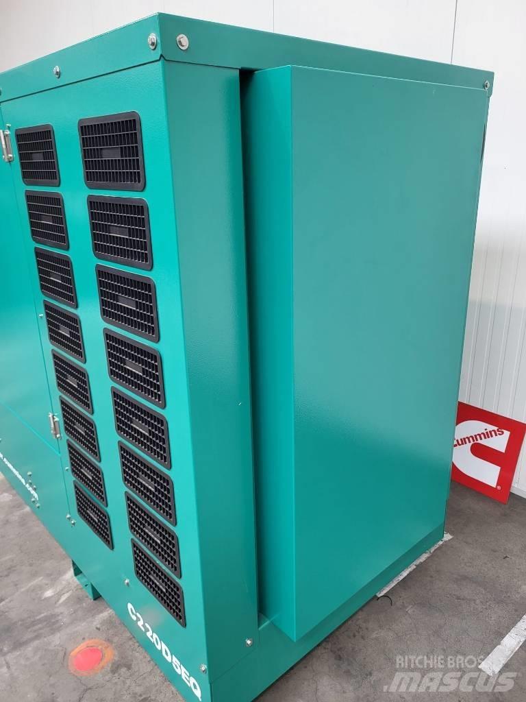 Cummins C220D5EQ Dieselgeneraattorit