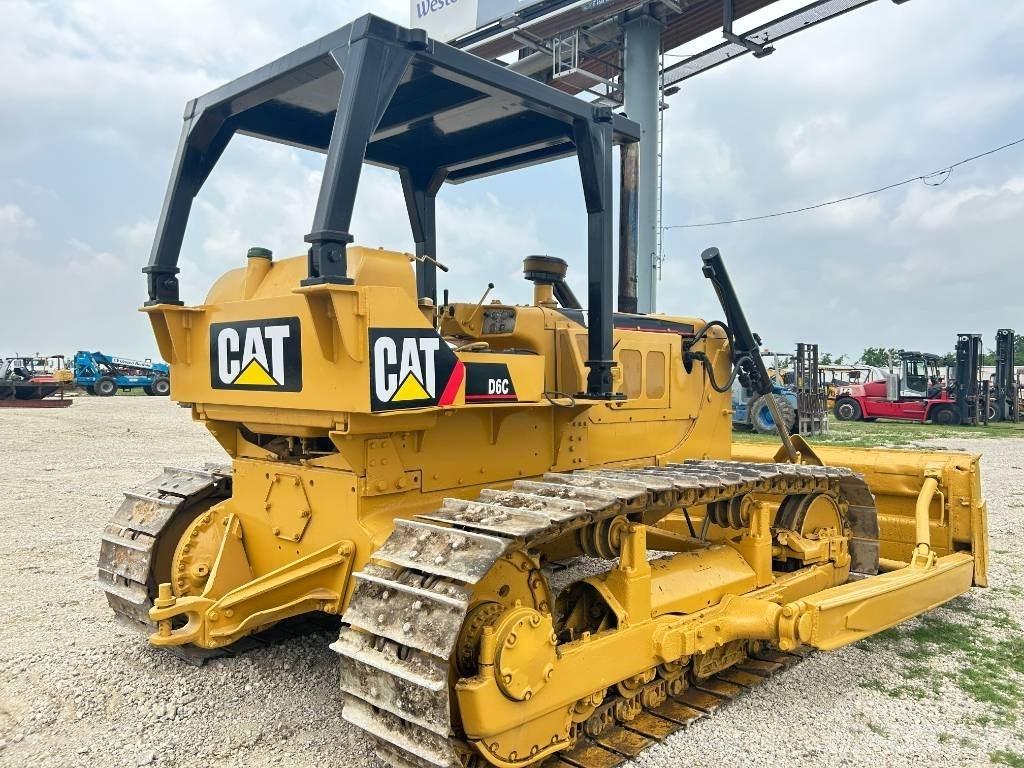 CAT D 6 C Telaketjupuskutraktorit