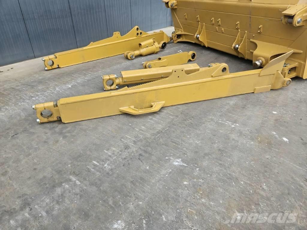 CAT D8R Puskulevyt