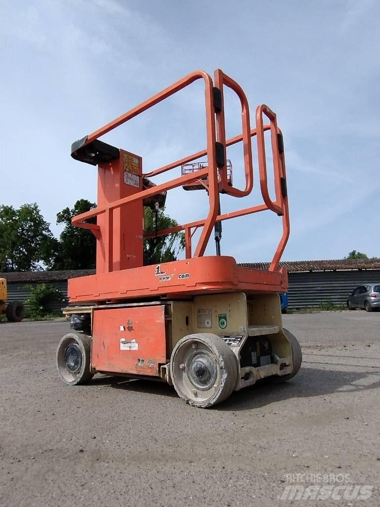 JLG 1230 ES Henkilönostimet ja nostolaitteet