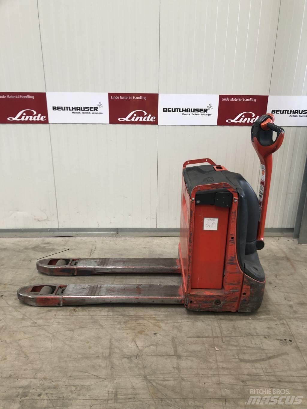 Linde T16 Lavansiirtotrukit