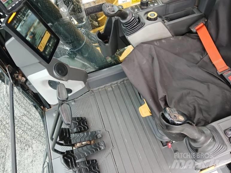 CAT 320 Telakaivukoneet