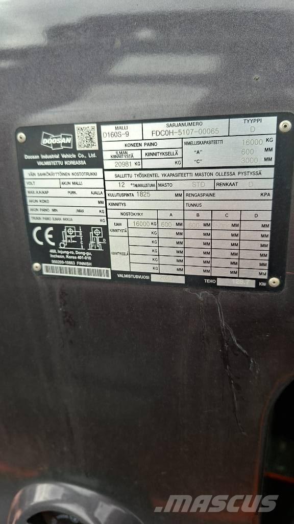 Doosan D160S-9 Dieseltrukit
