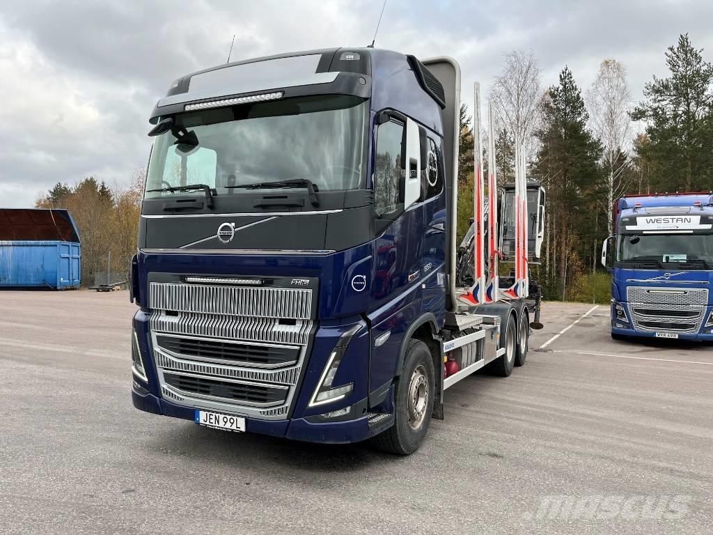 Volvo FH16 Puuautot