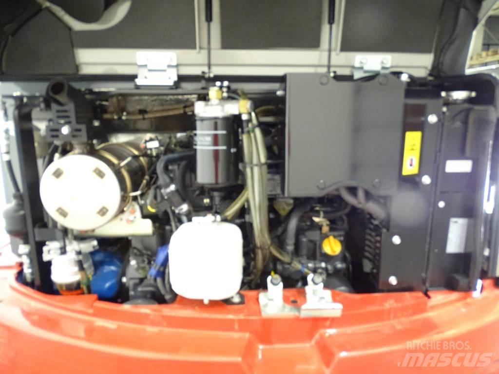 Takeuchi TB 257 FR Minikaivukoneet < 7t