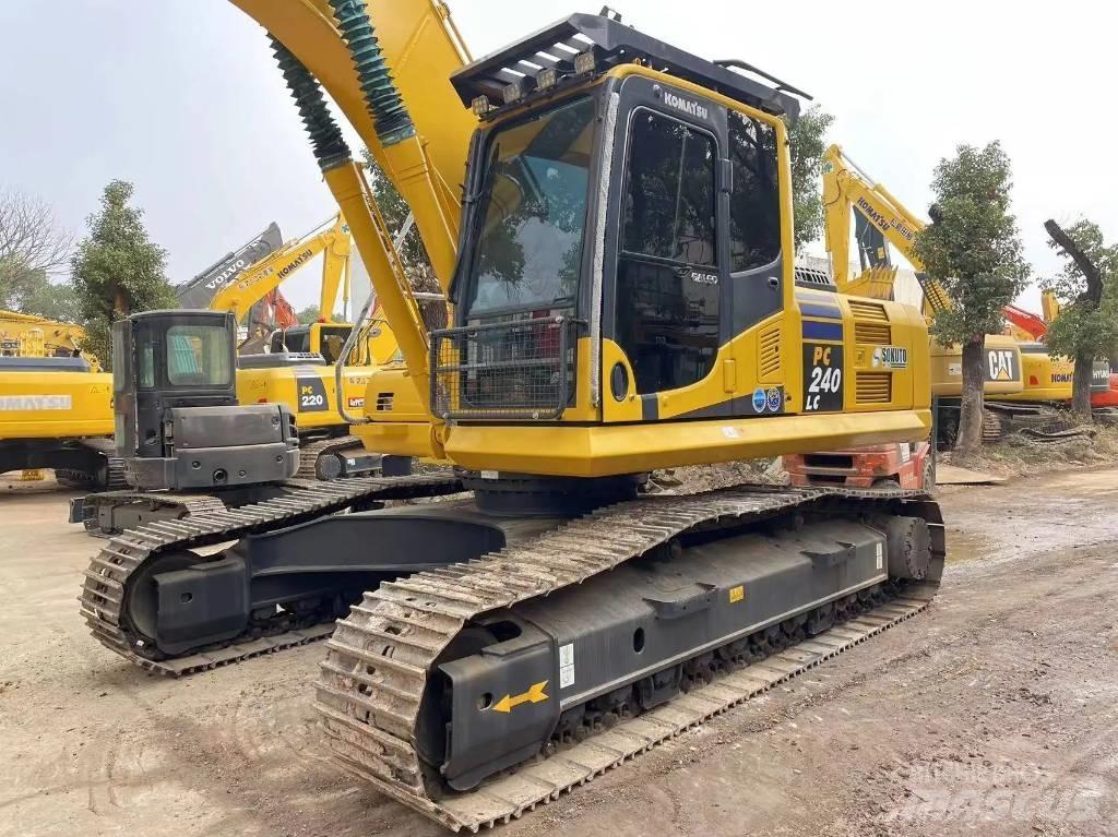 Komatsu PC240-8 Telakaivukoneet