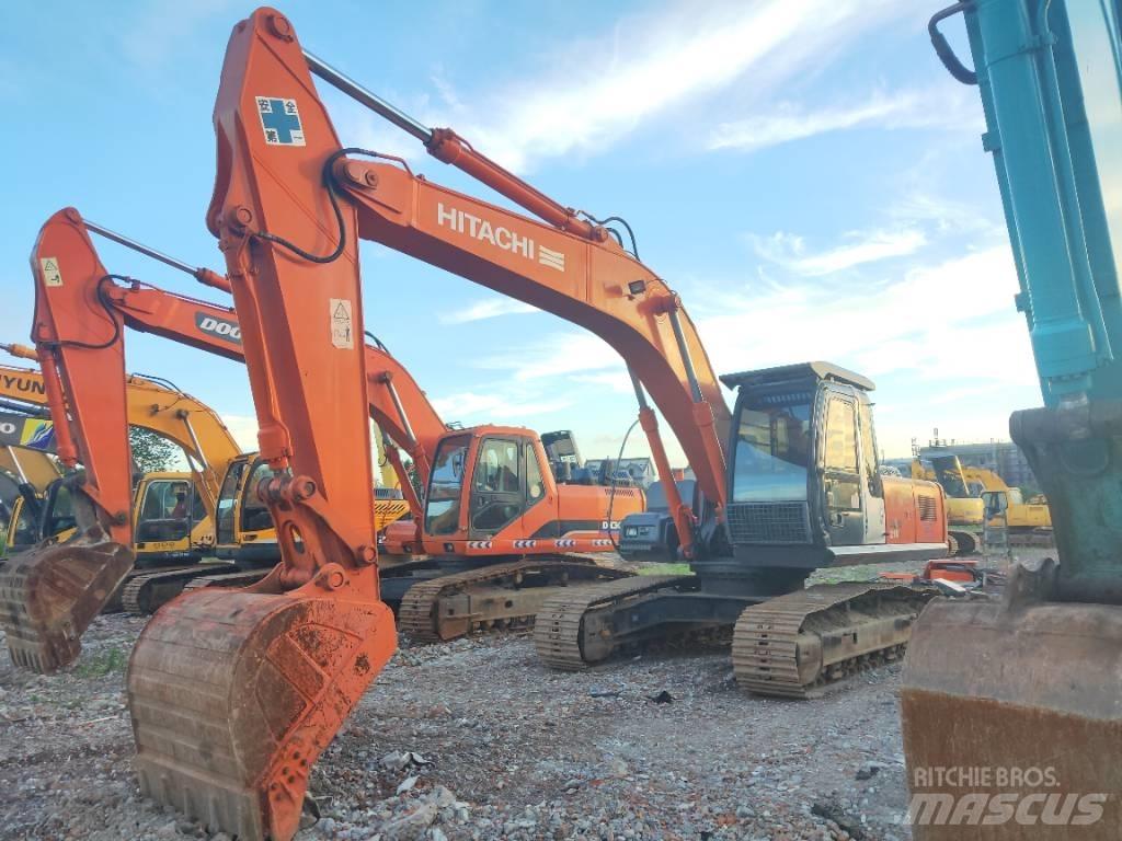 Hitachi ZX 210 Telakaivukoneet