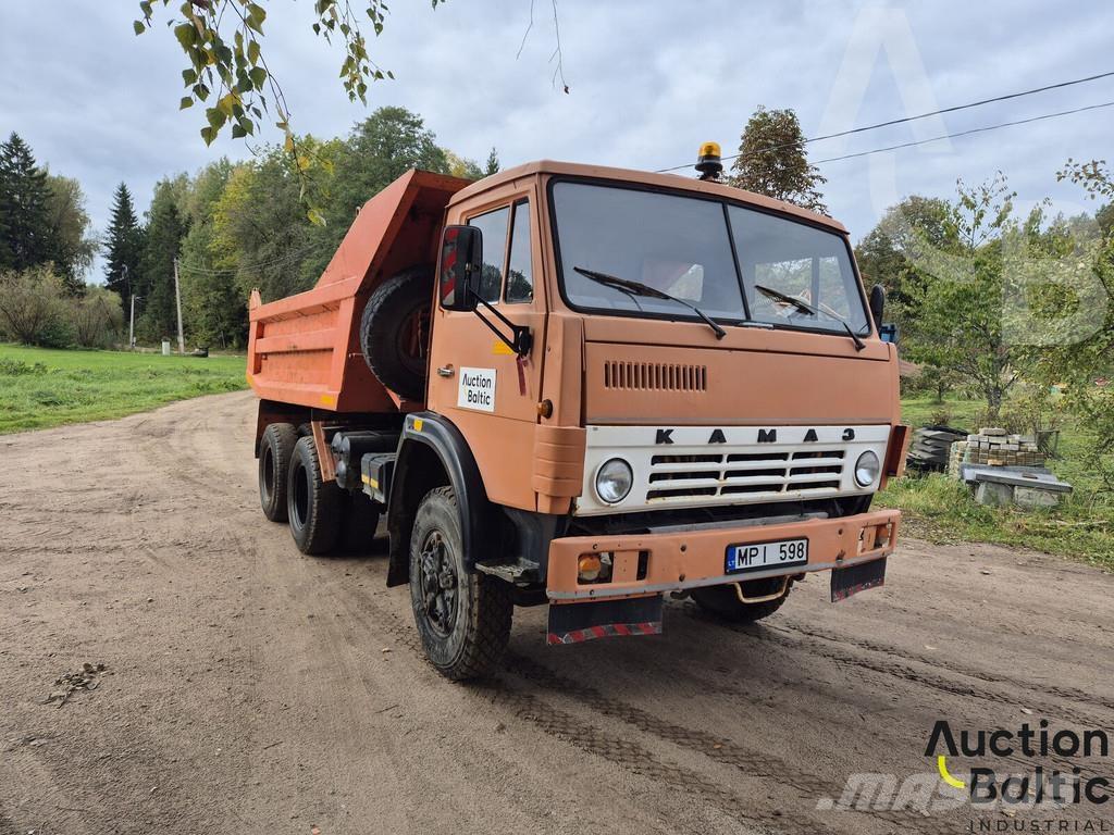 Kamaz 55111 Sora- ja kippiautot