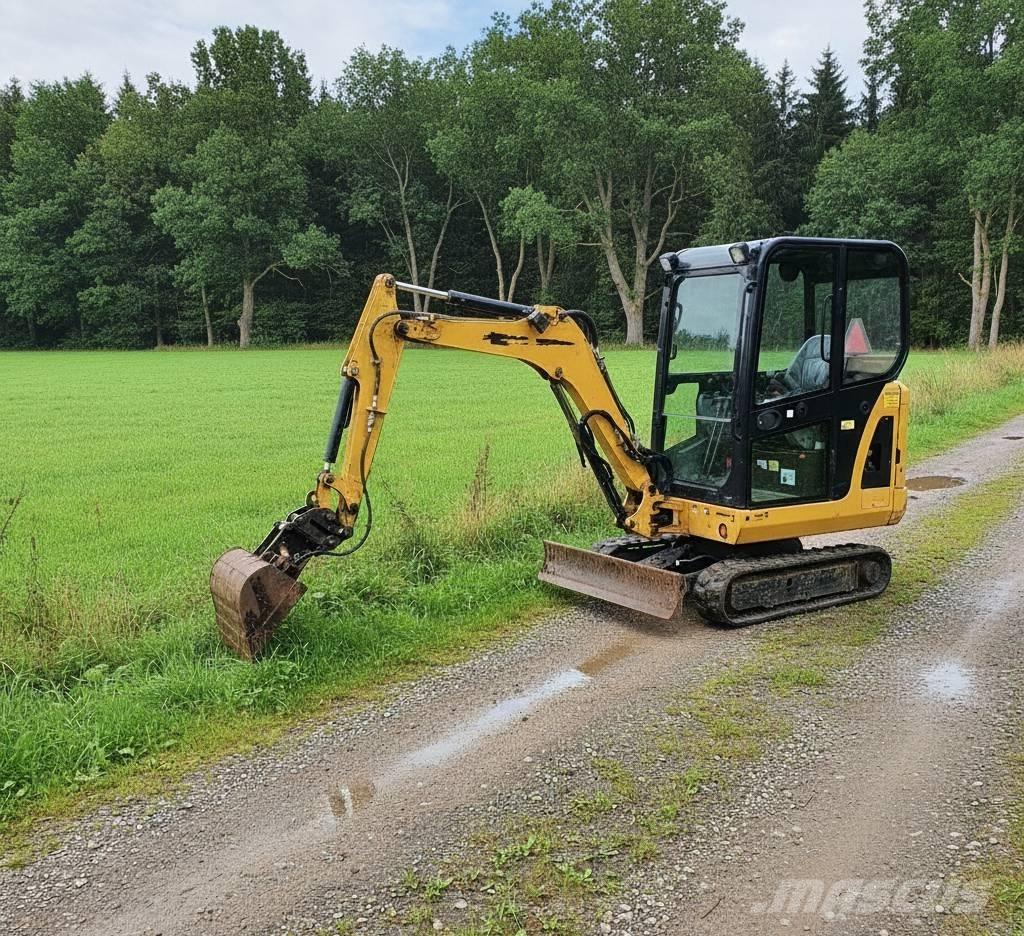 CAT 301.8 C Minikaivukoneet < 7t