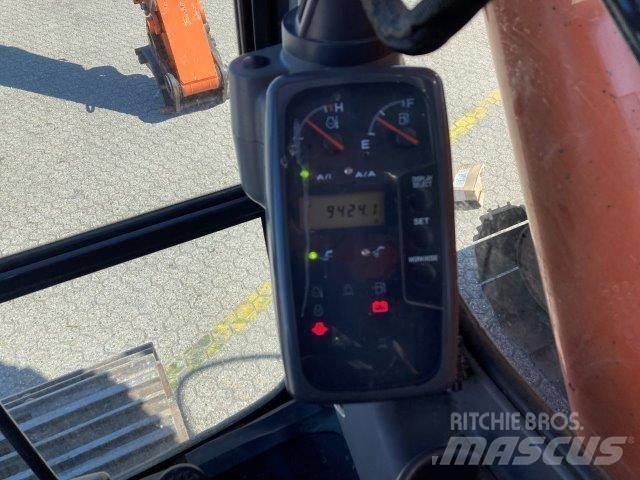 Hitachi ZX225USRLC Telakaivukoneet