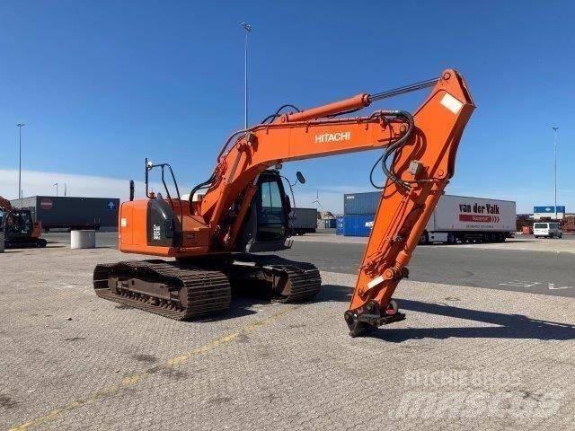 Hitachi ZX225USRLC Telakaivukoneet