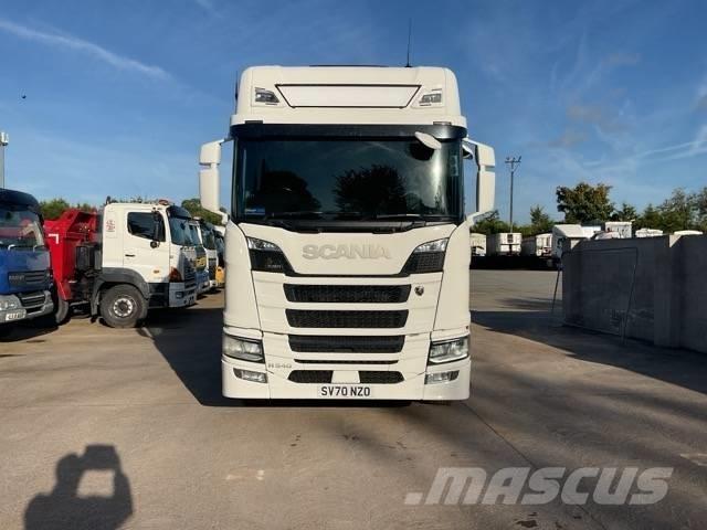 Scania R 540 Vetopöytäautot