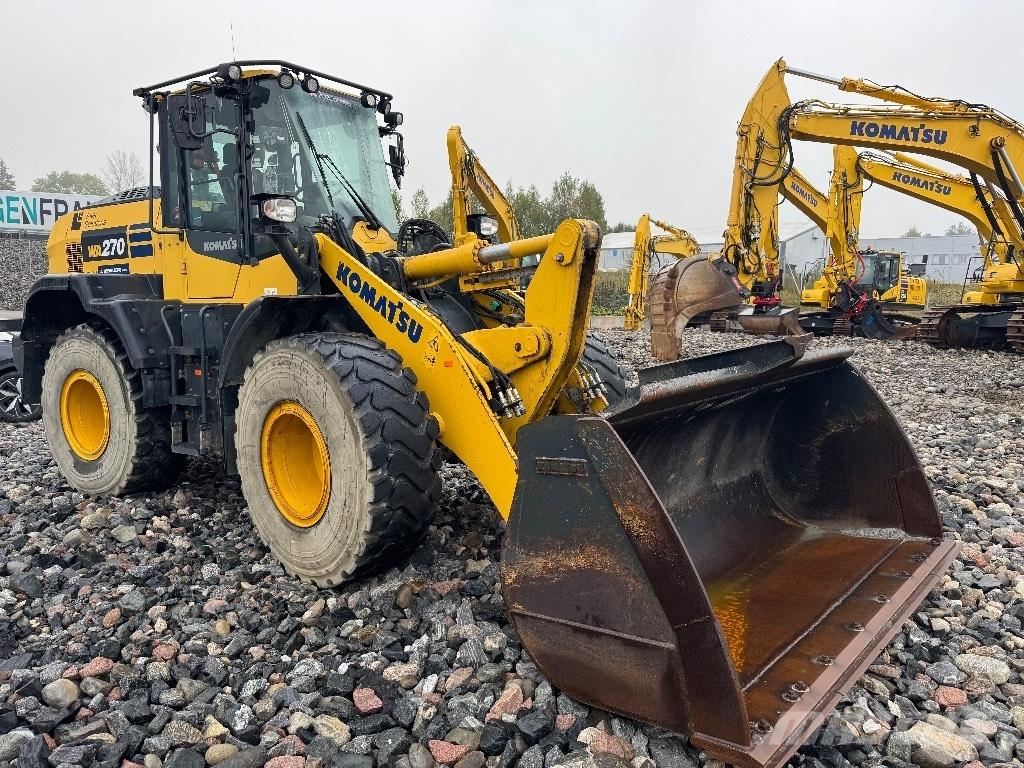 Komatsu WA 270-8 Pyöräkuormaajat