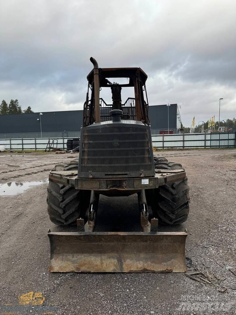 John Deere 1110D Kuormatraktorit