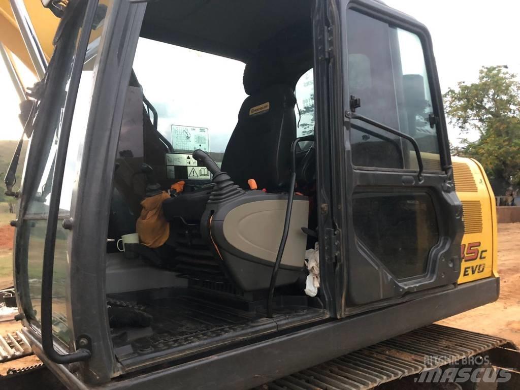 New Holland E 145 Telakaivukoneet