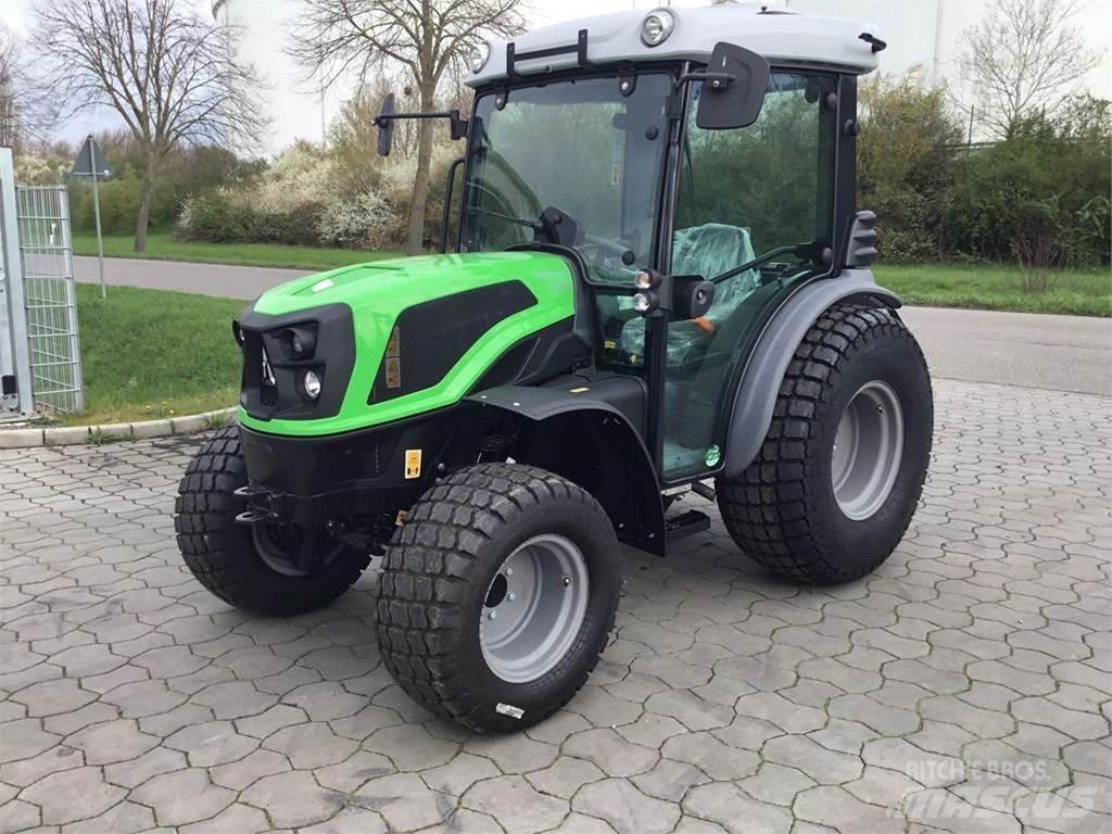 Deutz-Fahr 3050 Traktorit