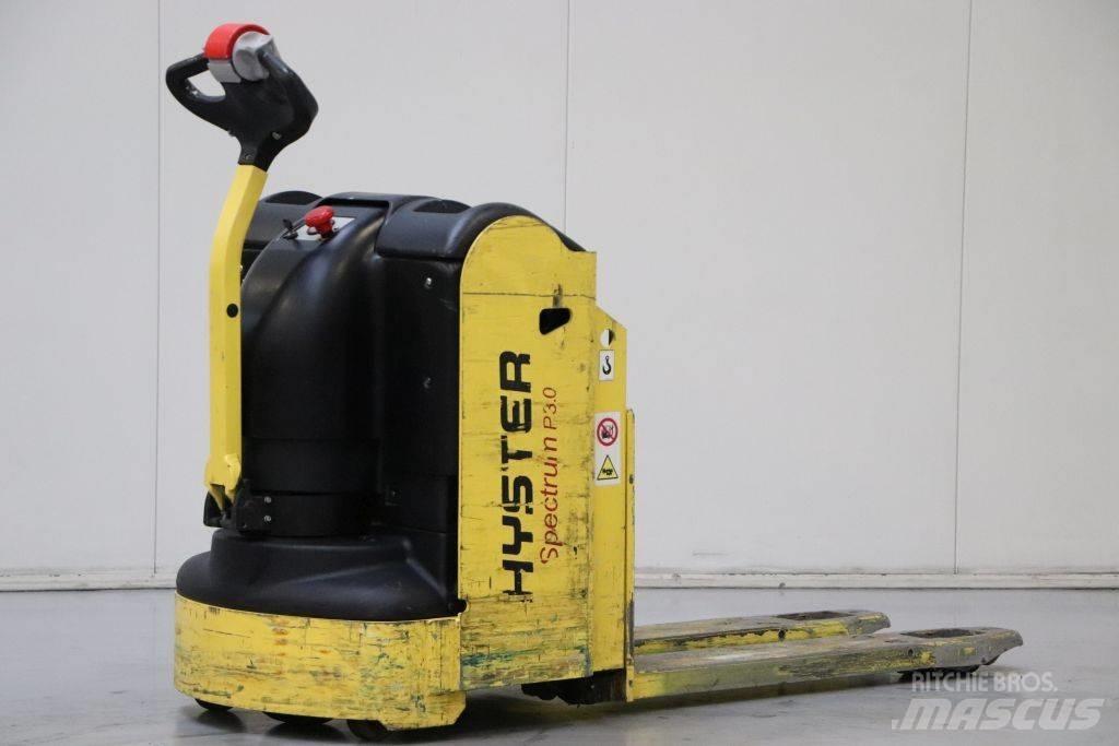 Hyster P3.0 Lavansiirtotrukit