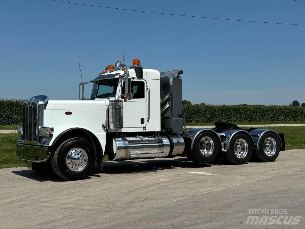 Peterbilt 389 Vetopöytäautot