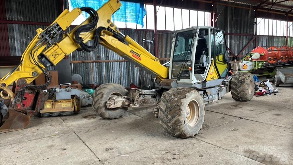 Menzi Muck M 340 Erikoiskaivinkoneet