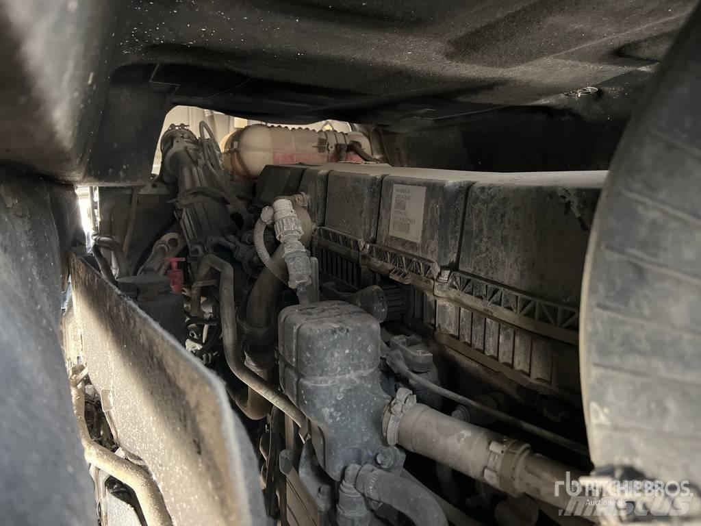 Renault C430 Vetopöytäautot
