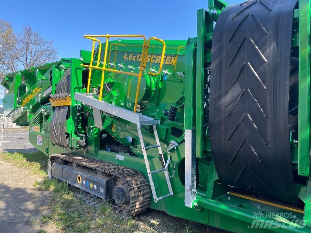 McCloskey R105 Seulat