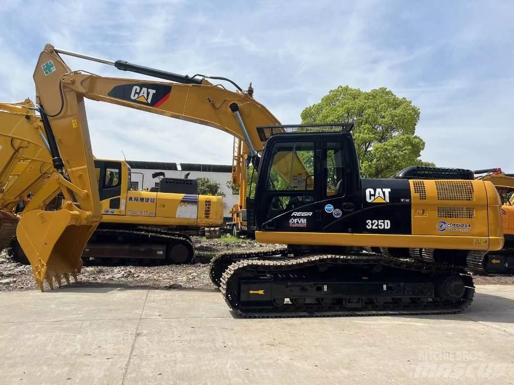 CAT 325d Telakaivukoneet