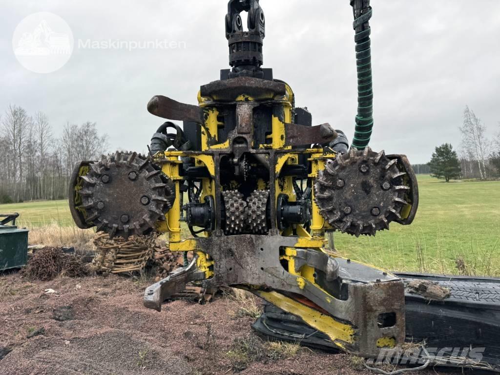 John Deere 1470 G Harvesterit